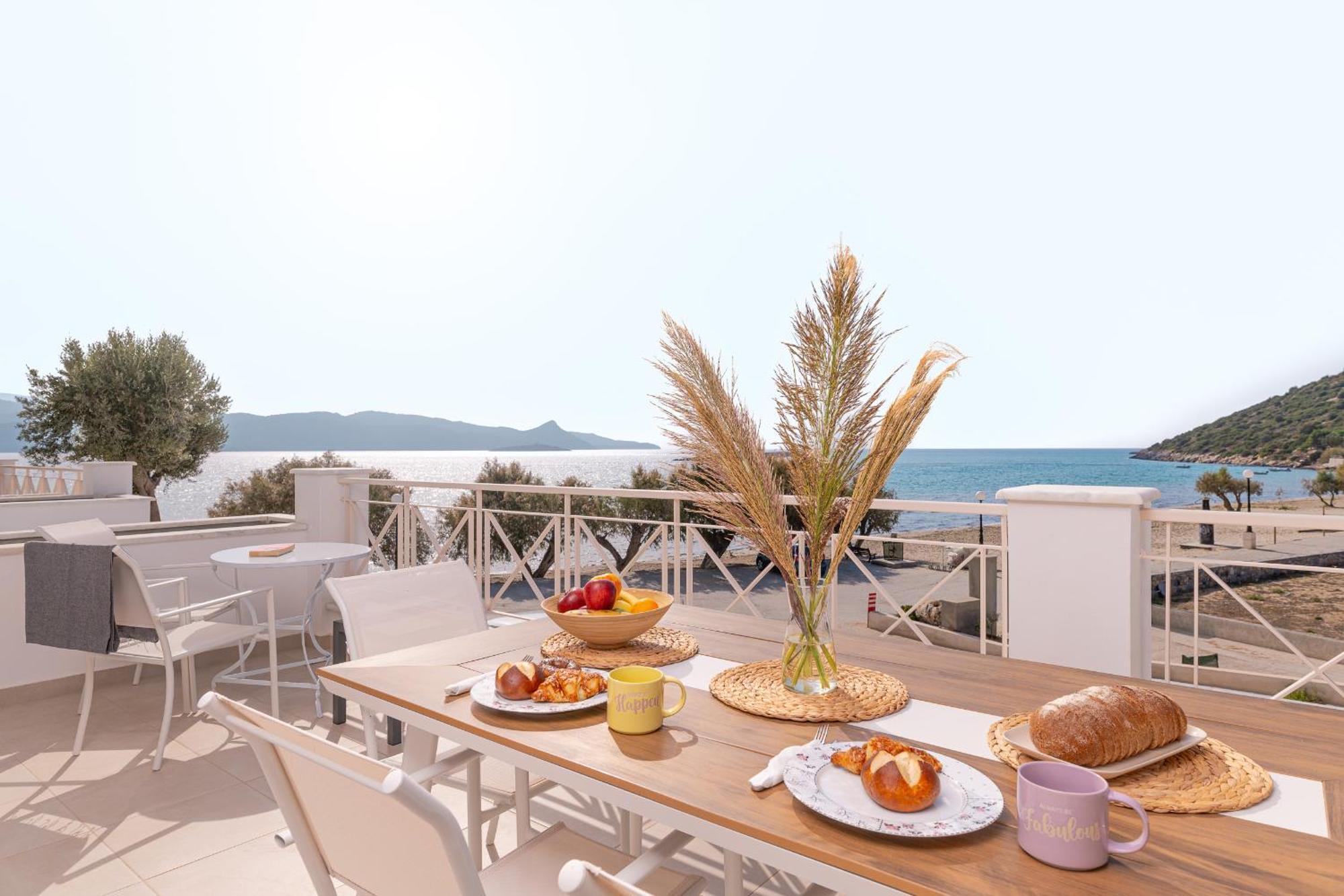 Seaview 1 Apartment *